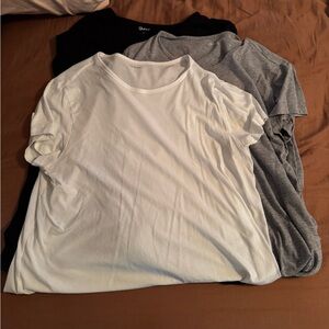 Quince Women's Short Sleeve Tees - Black, White, Gray